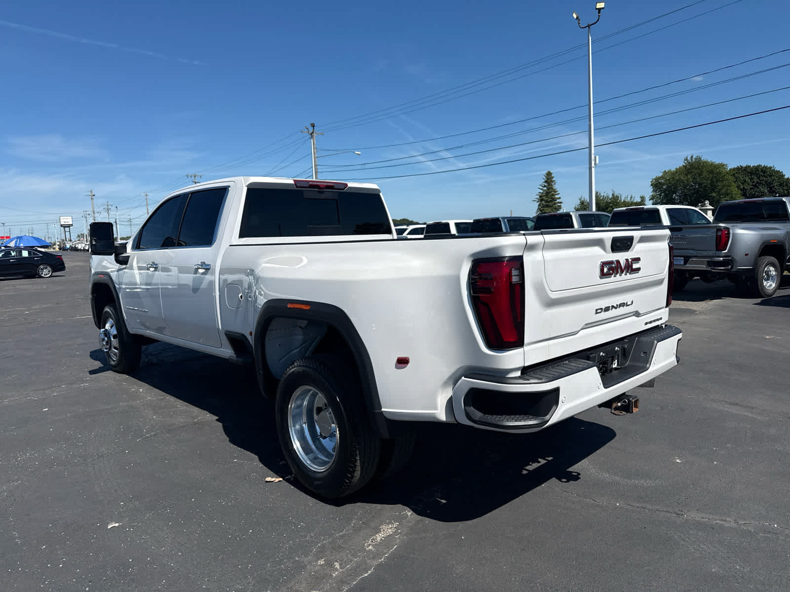 Certified 2025 GMC Sierra 3500 Denali w/ Snow Plow Prep/Camper Package AWD/4WD image 3
