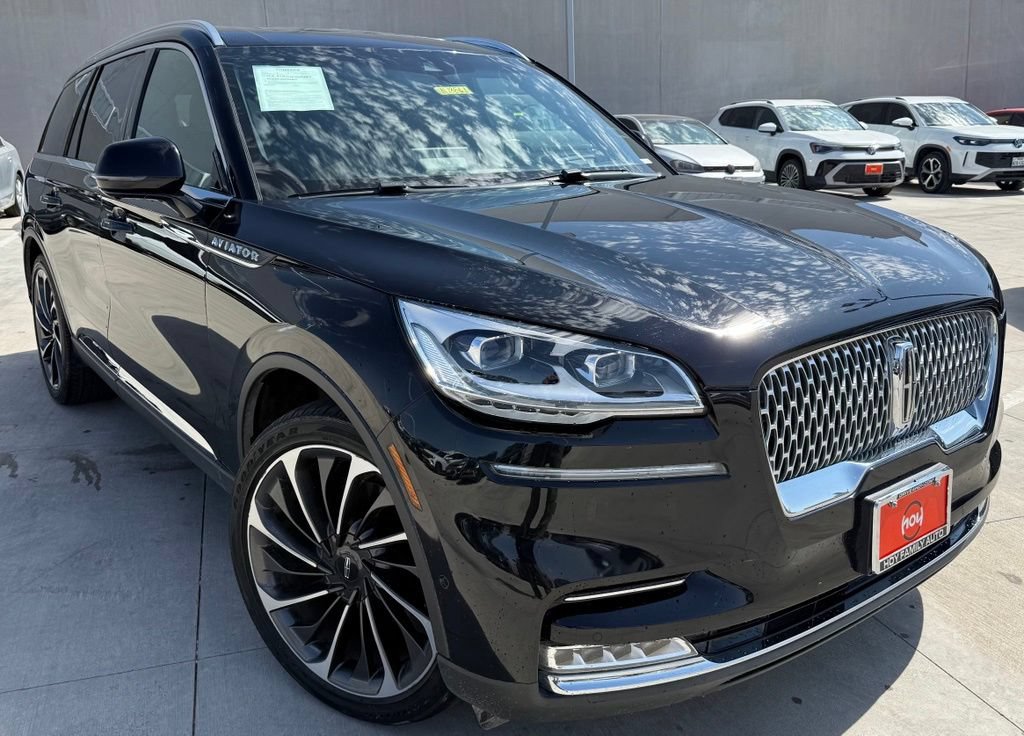 Used 2020 Lincoln Aviator Reserve w/ Equipment Group 202A AWD/4WD image 1