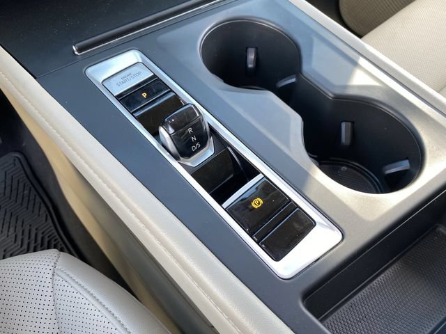 Used 2024 Volkswagen Atlas SE FWD image 28