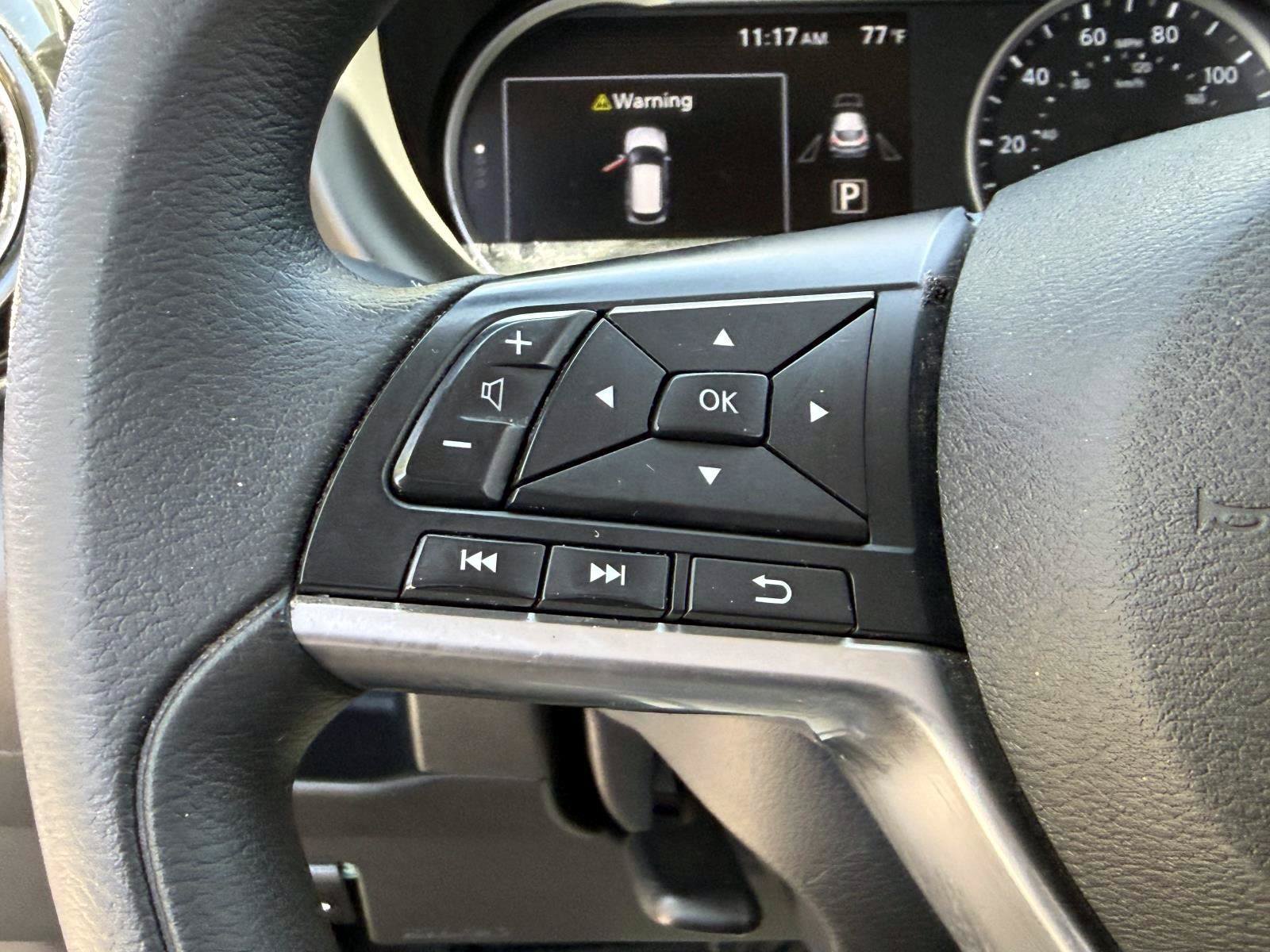 Used 2019 Nissan Kicks SV FWD image 20