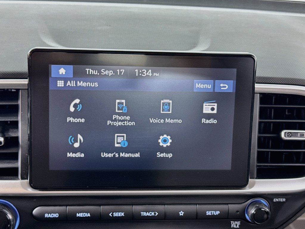 Used 2024 Hyundai Venue SEL FWD image 30