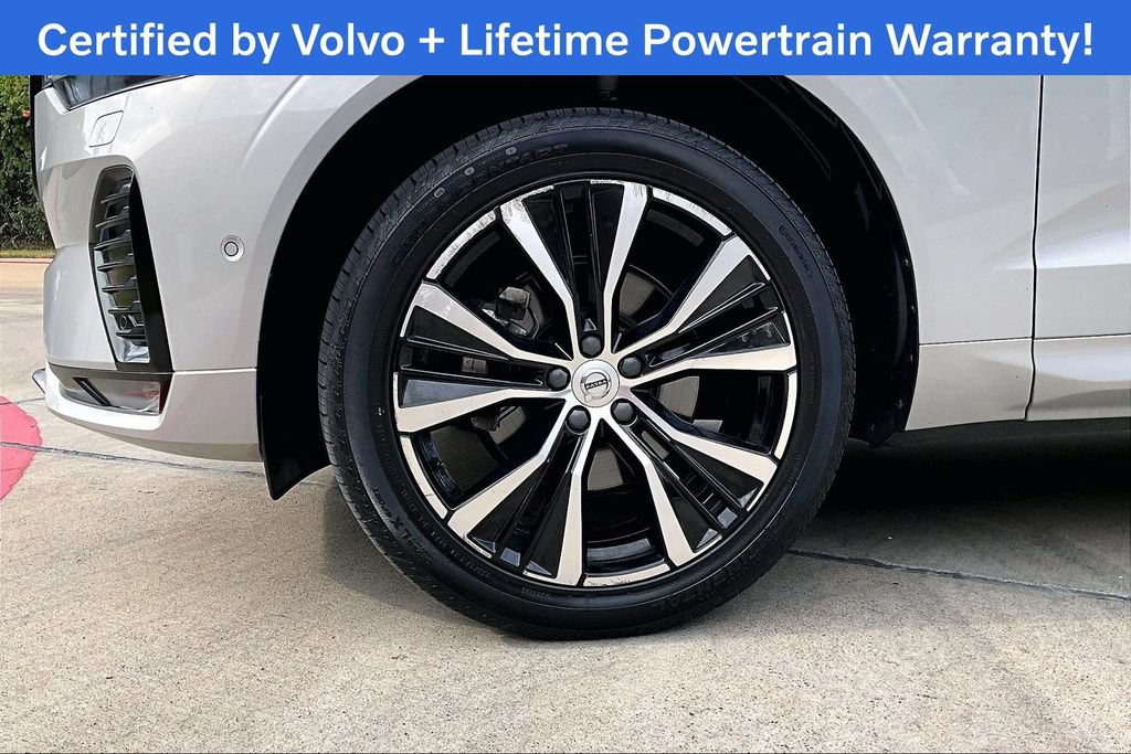 Certified 2024 Volvo XC60 B5 Plus w/ Protection Package Premier AWD/4WD image 11