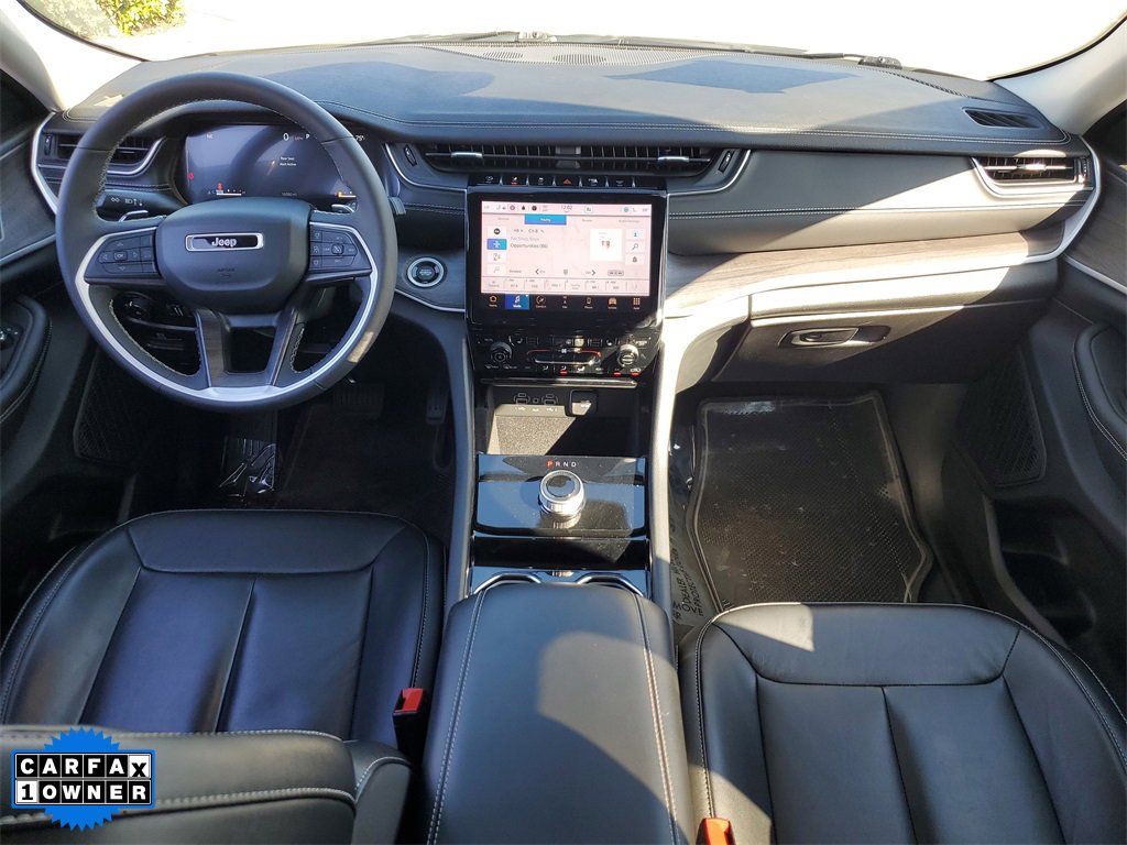 Used 2023 Jeep Grand Cherokee Limited w/ MOPAR Finishing Package image 10