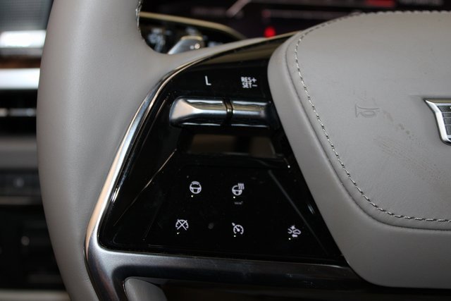 New 2026 Cadillac Escalade Platinum Luxury image 28