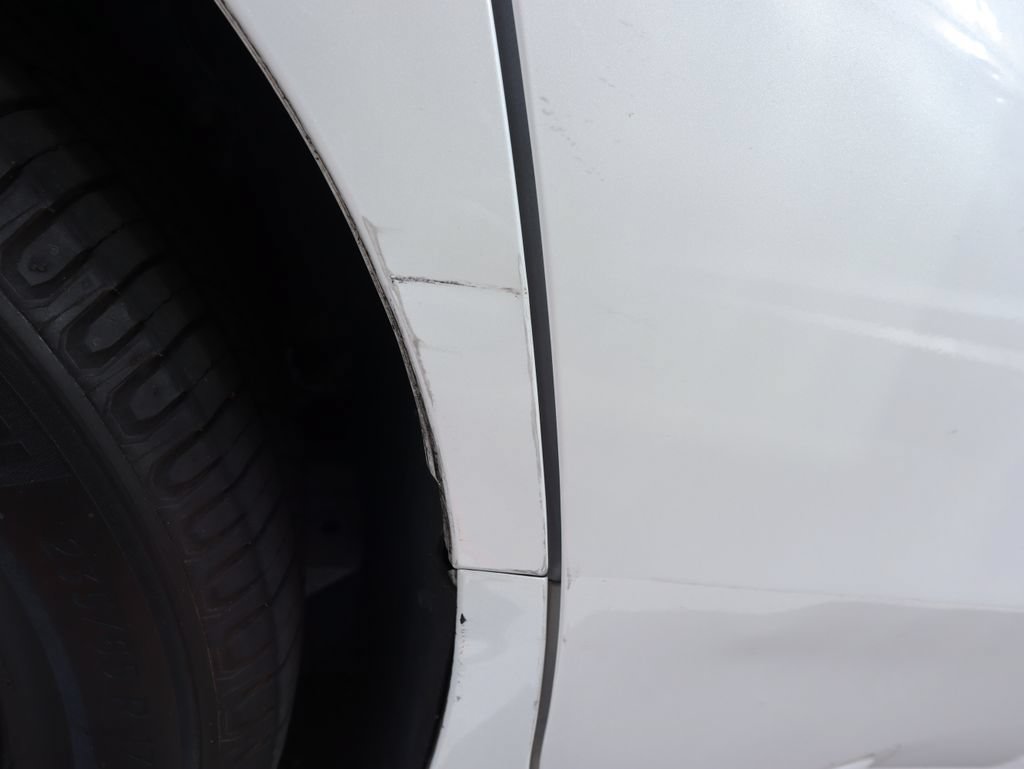 Used 2021 Toyota Sienna XLE FWD image 25