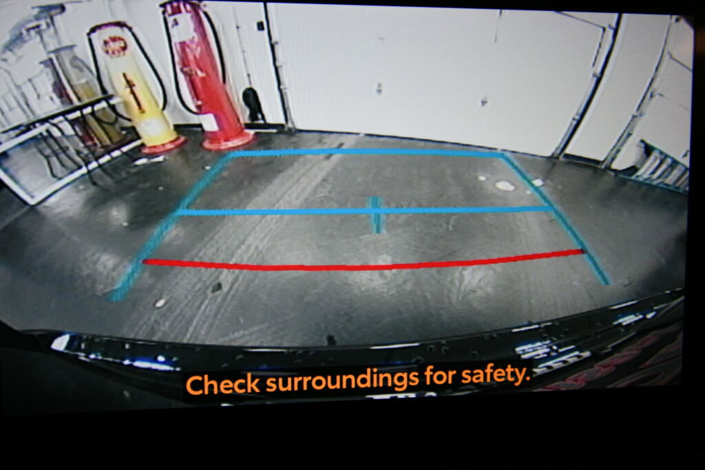 Certified 2023 Toyota Highlander XLE image 17