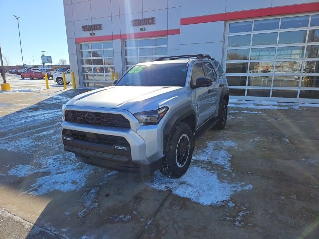 Used 2025 Toyota 4Runner TRD Off-Road Premium image 3