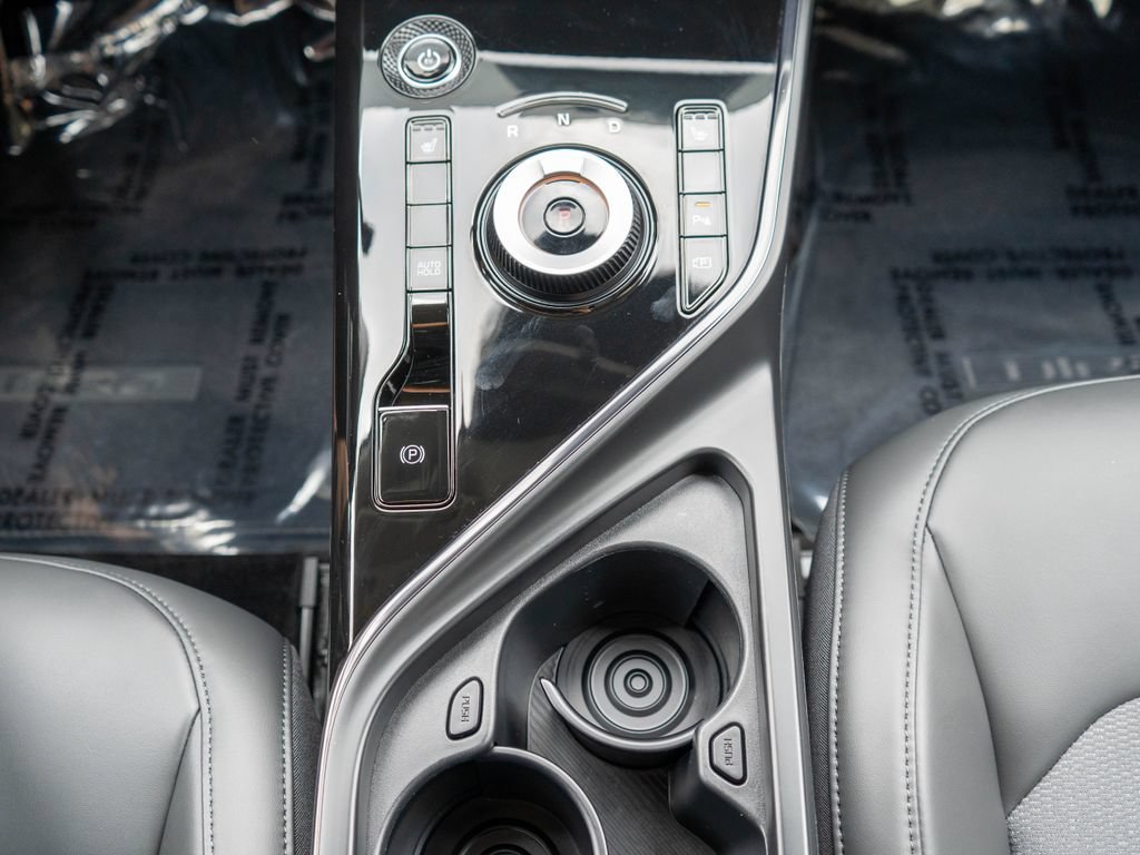 Certified 2024 Kia Niro Wind FWD image 25