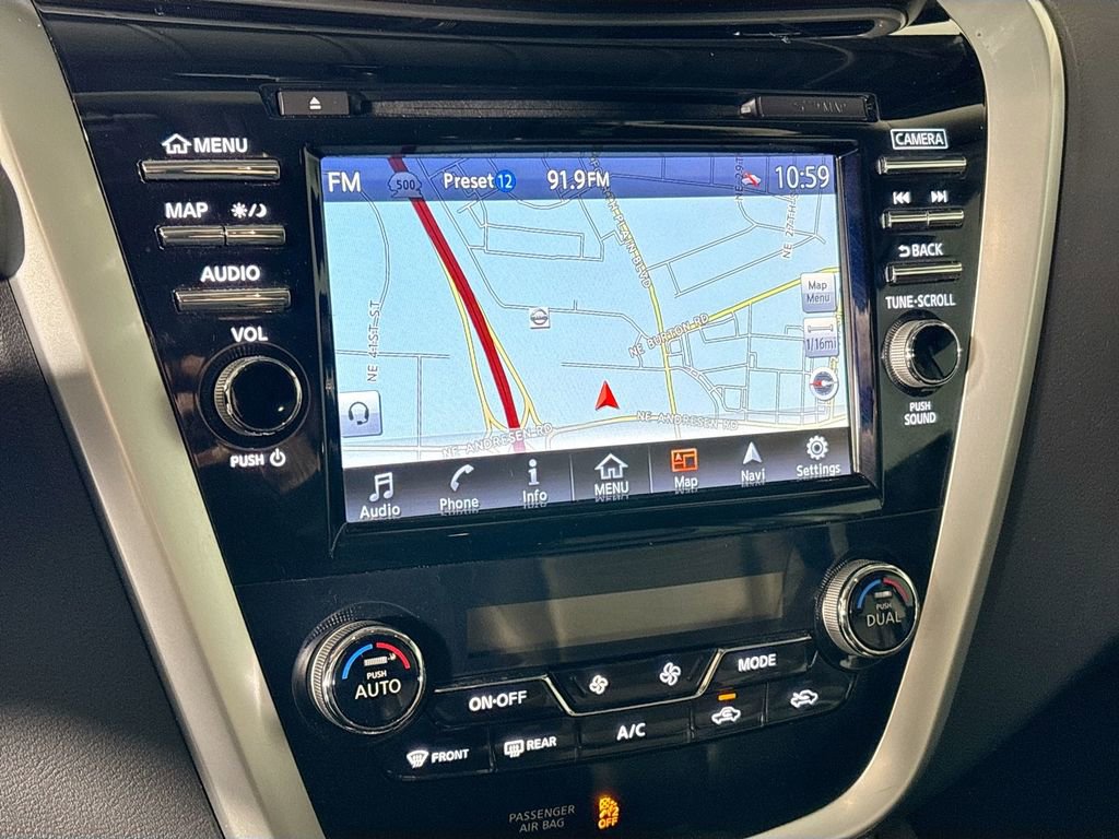 Used 2017 Nissan Murano Platinum w/ Platinum Technology Package image 16