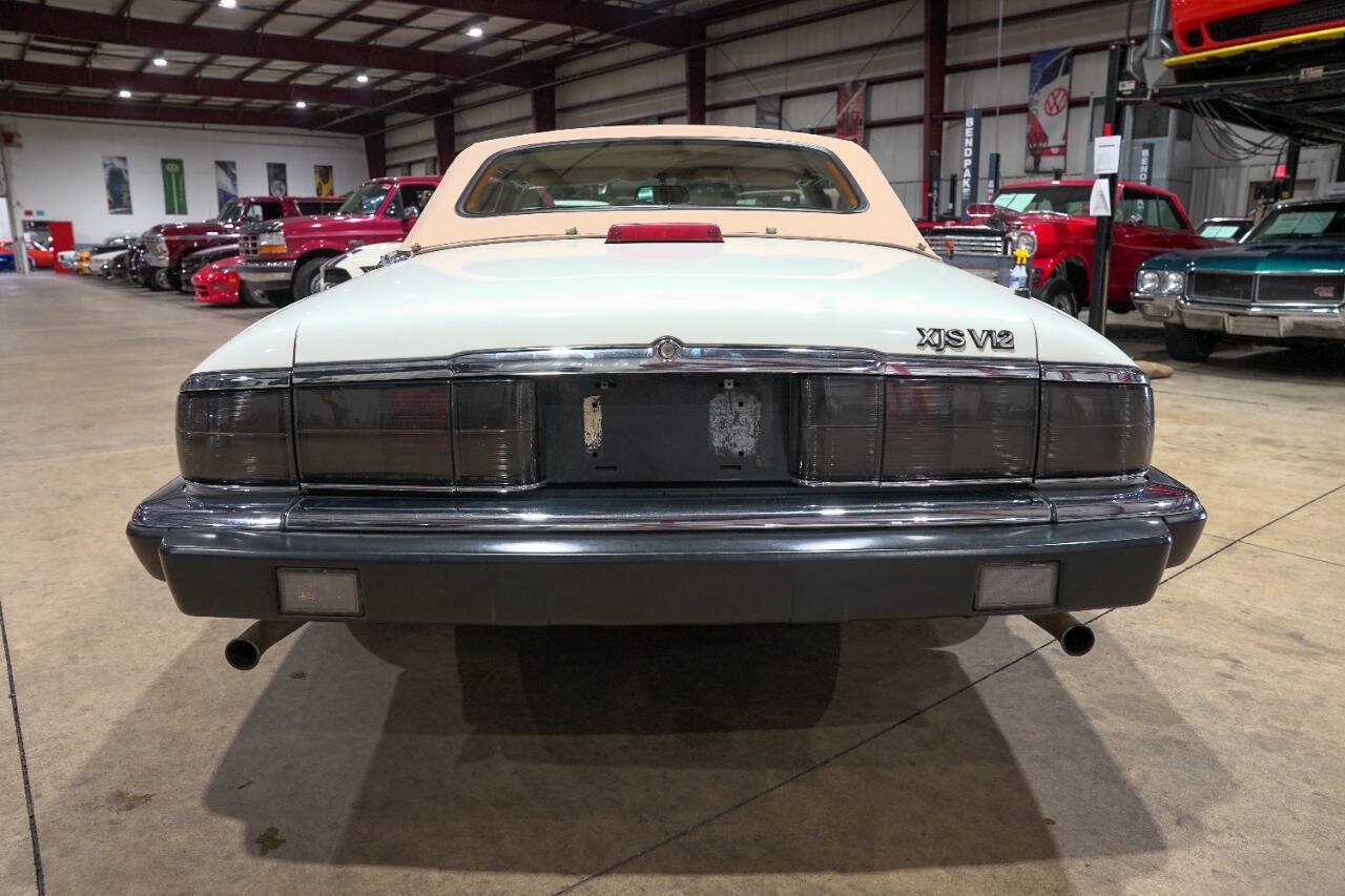 Used 1992 Jaguar XJS V12 Convertible RWD image 23