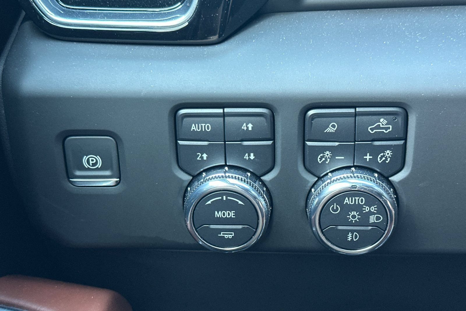 Used 2025 GMC Sierra 1500 Denali Ultimate AWD/4WD image 40