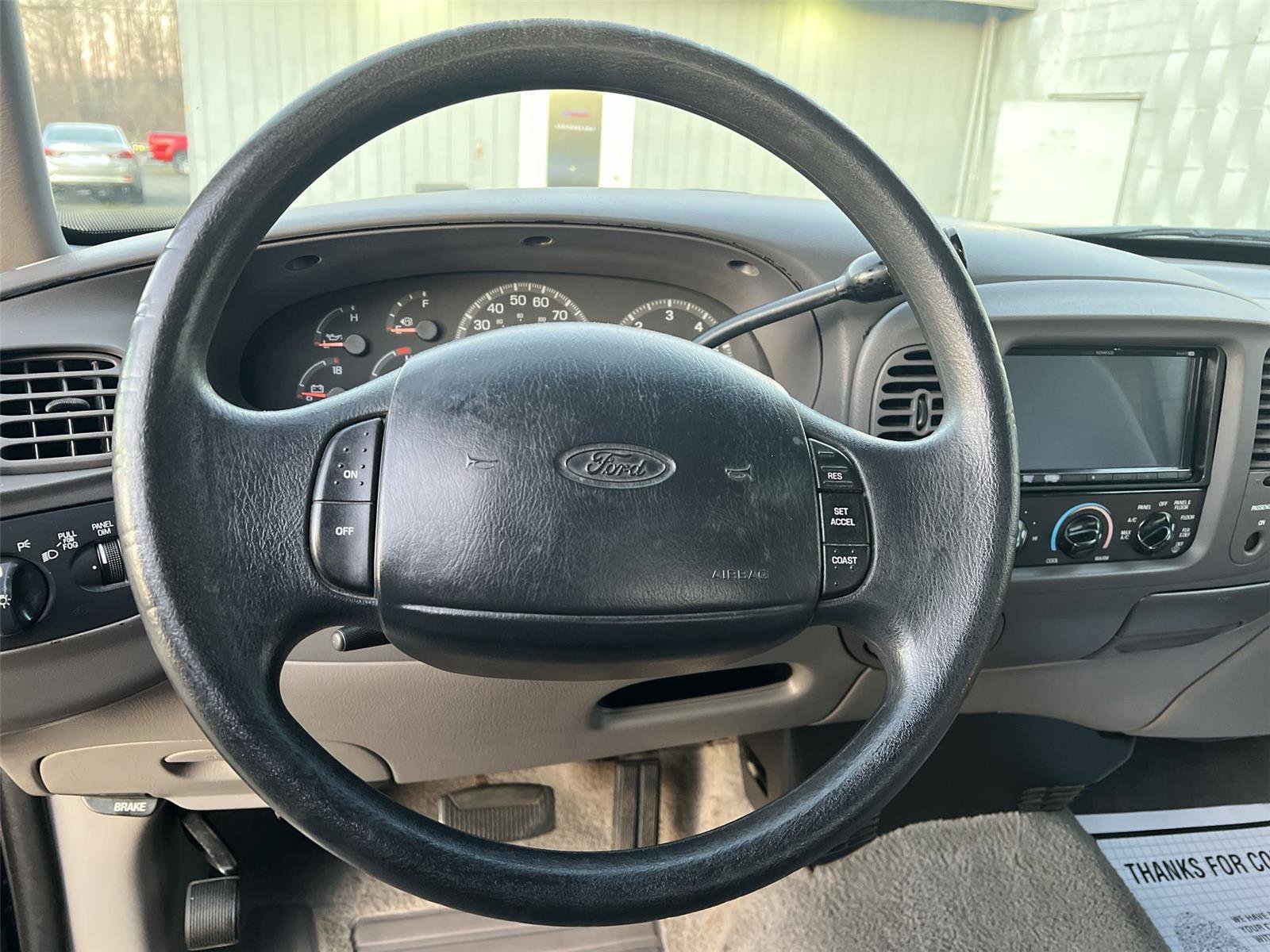 Used 1998 Ford F150 XLT image 14