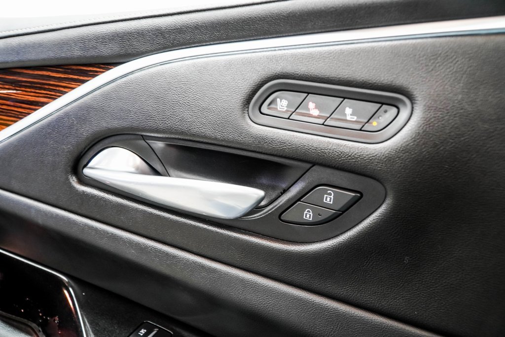 Used 2021 Cadillac Escalade Premium Luxury image 52