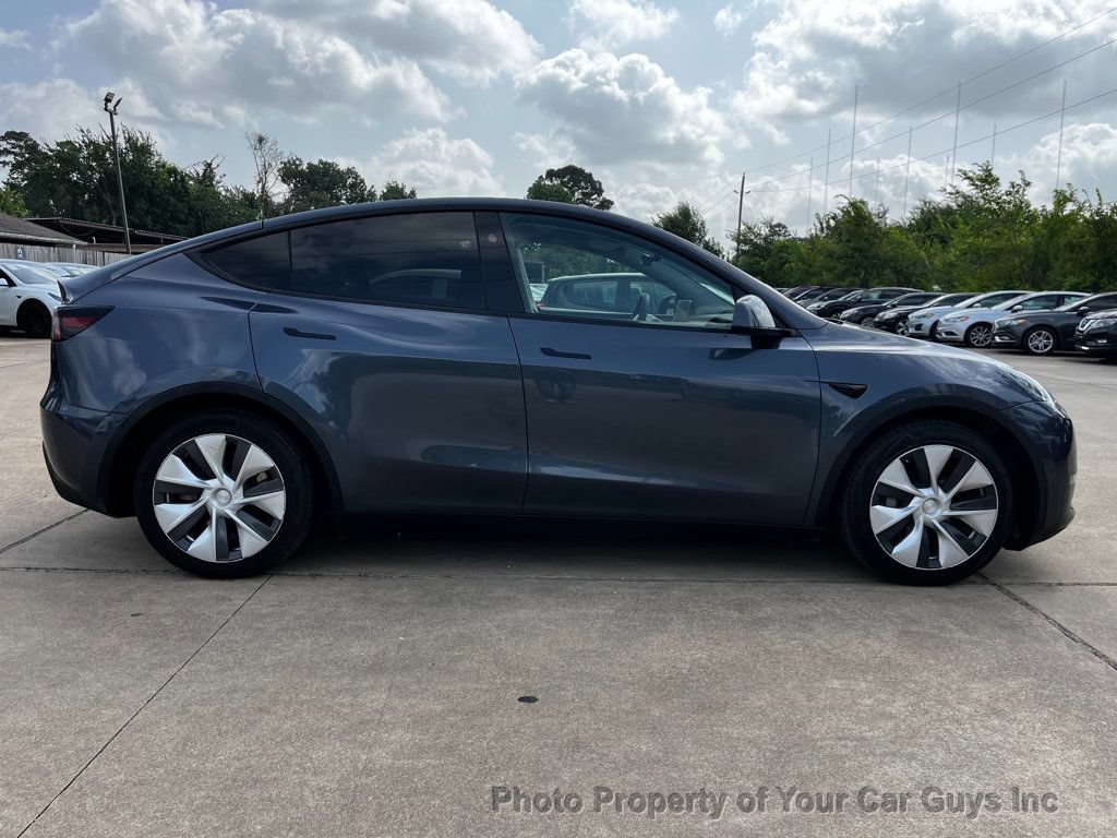 Used 2023 Tesla Model Y AWD image 5