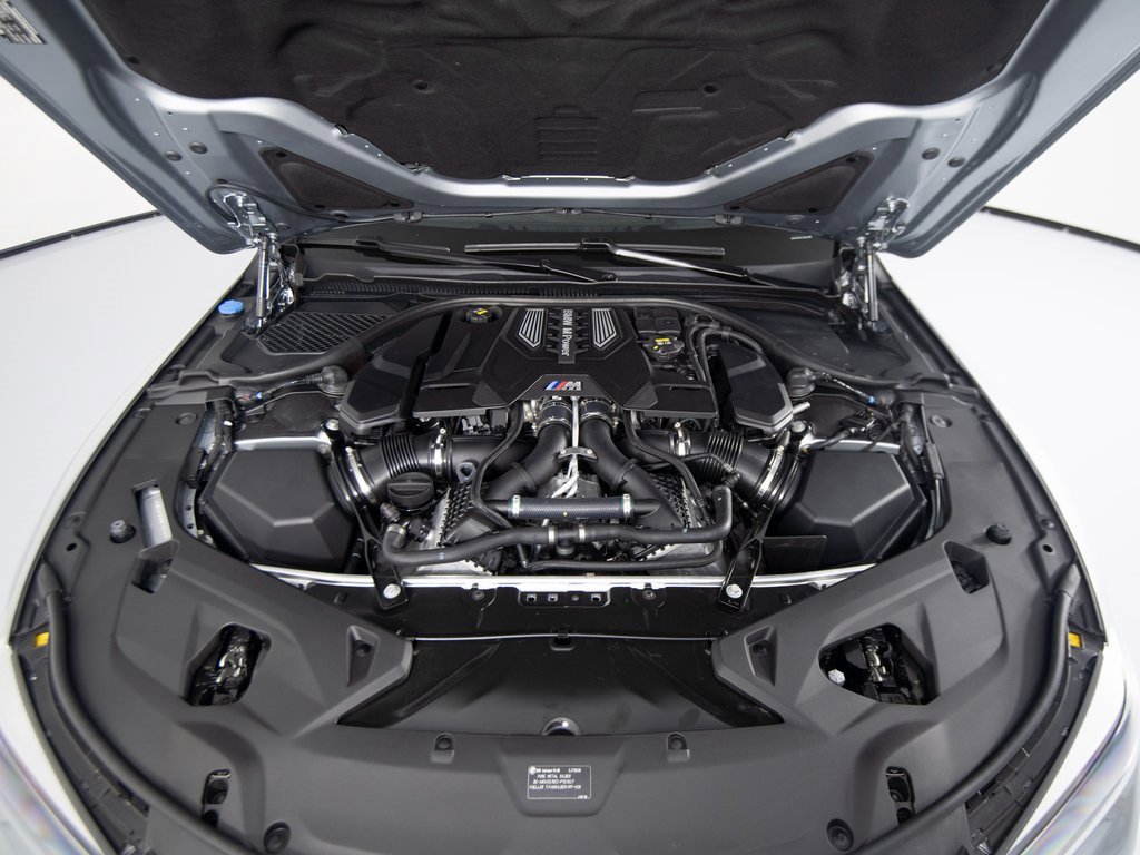 Used 2022 BMW M8 Competition image 45