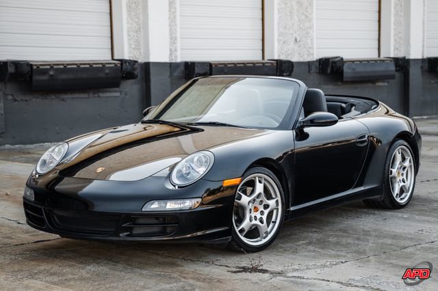 Used 2005 Porsche 911 Carrera image 7