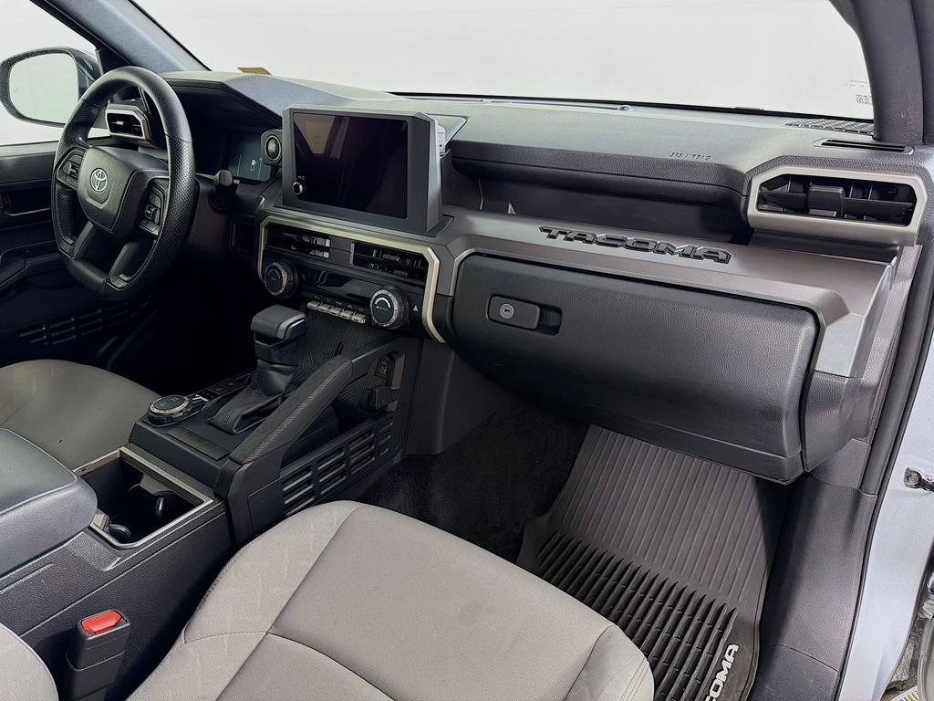 Used 2024 Toyota Tacoma SR5 AWD/4WD image 24