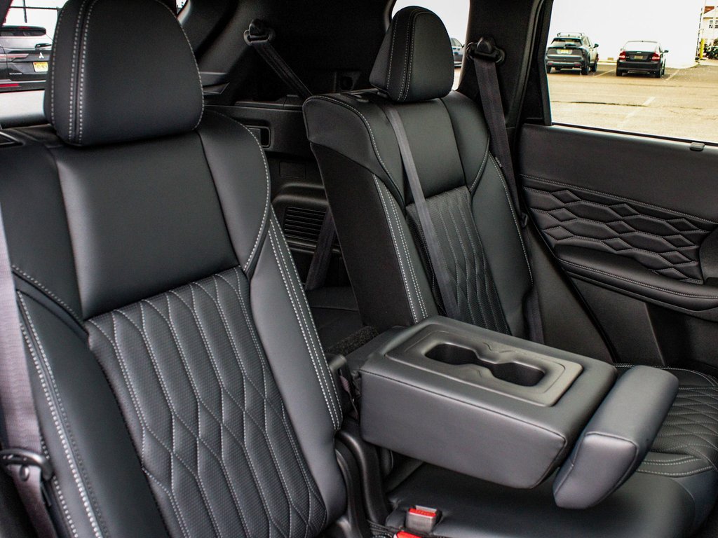 New 2026 Mitsubishi Outlander SEL AWD/4WD image 42