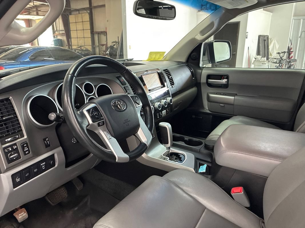 Used 2016 Toyota Sequoia Limited w/ Safety & Convenience Package AWD/4WD image 8