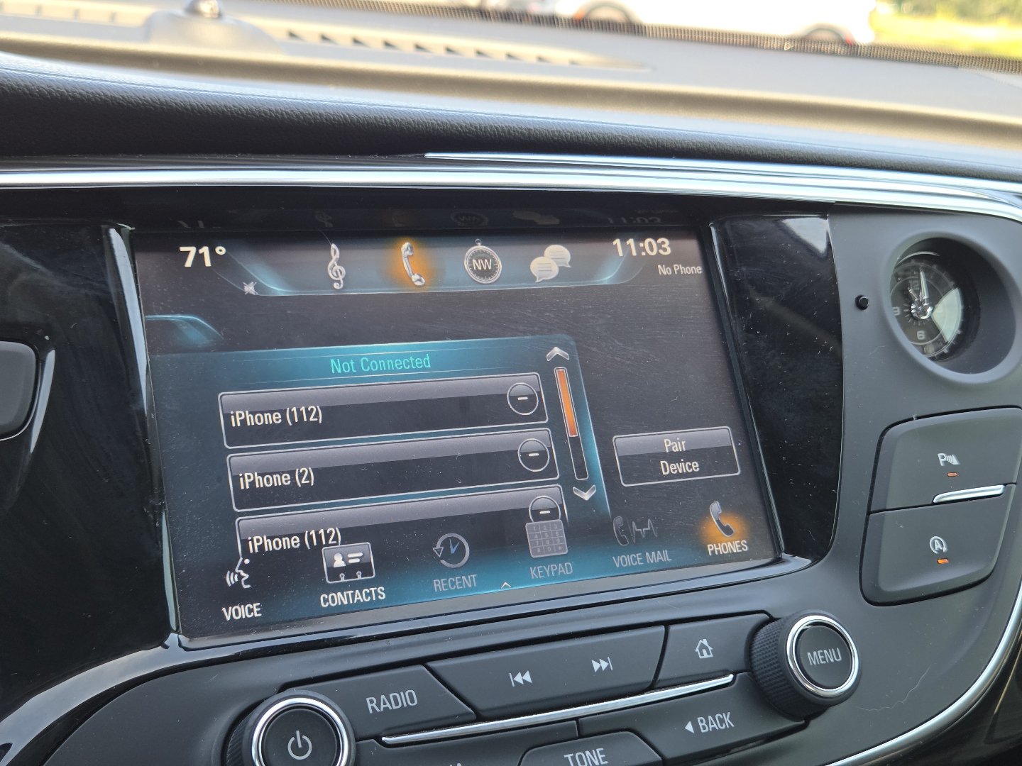 Used 2019 Buick Envision Essence FWD image 6