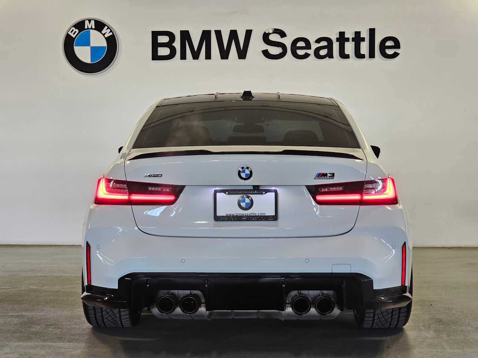 Used 2024 BMW M3 Competition w/ Executive Package AWD/4WD image 5