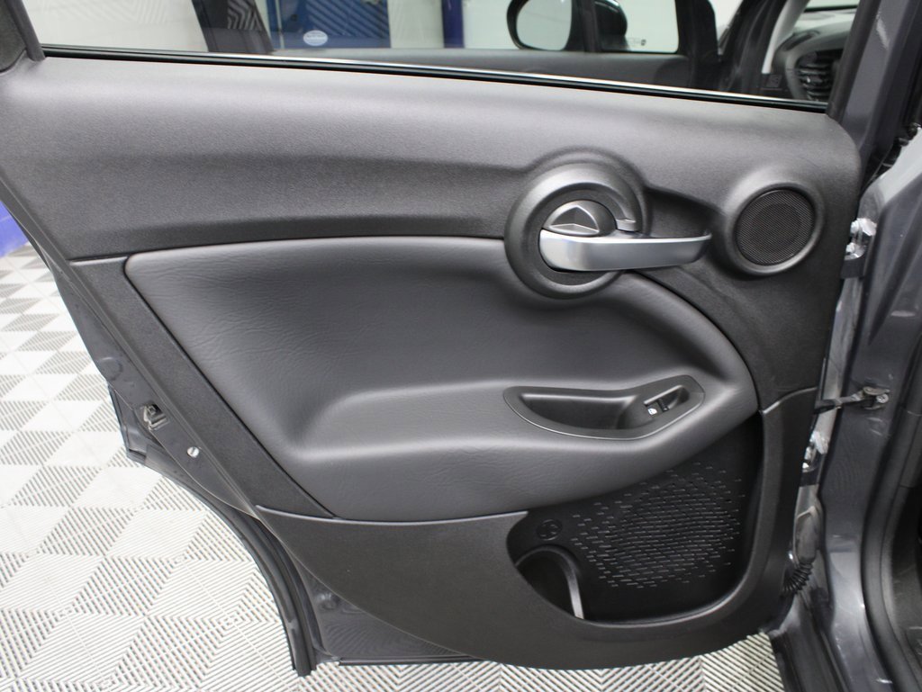 Used 2019 FIAT 500X Trekking w/ Sunroof & Beats Package image 47