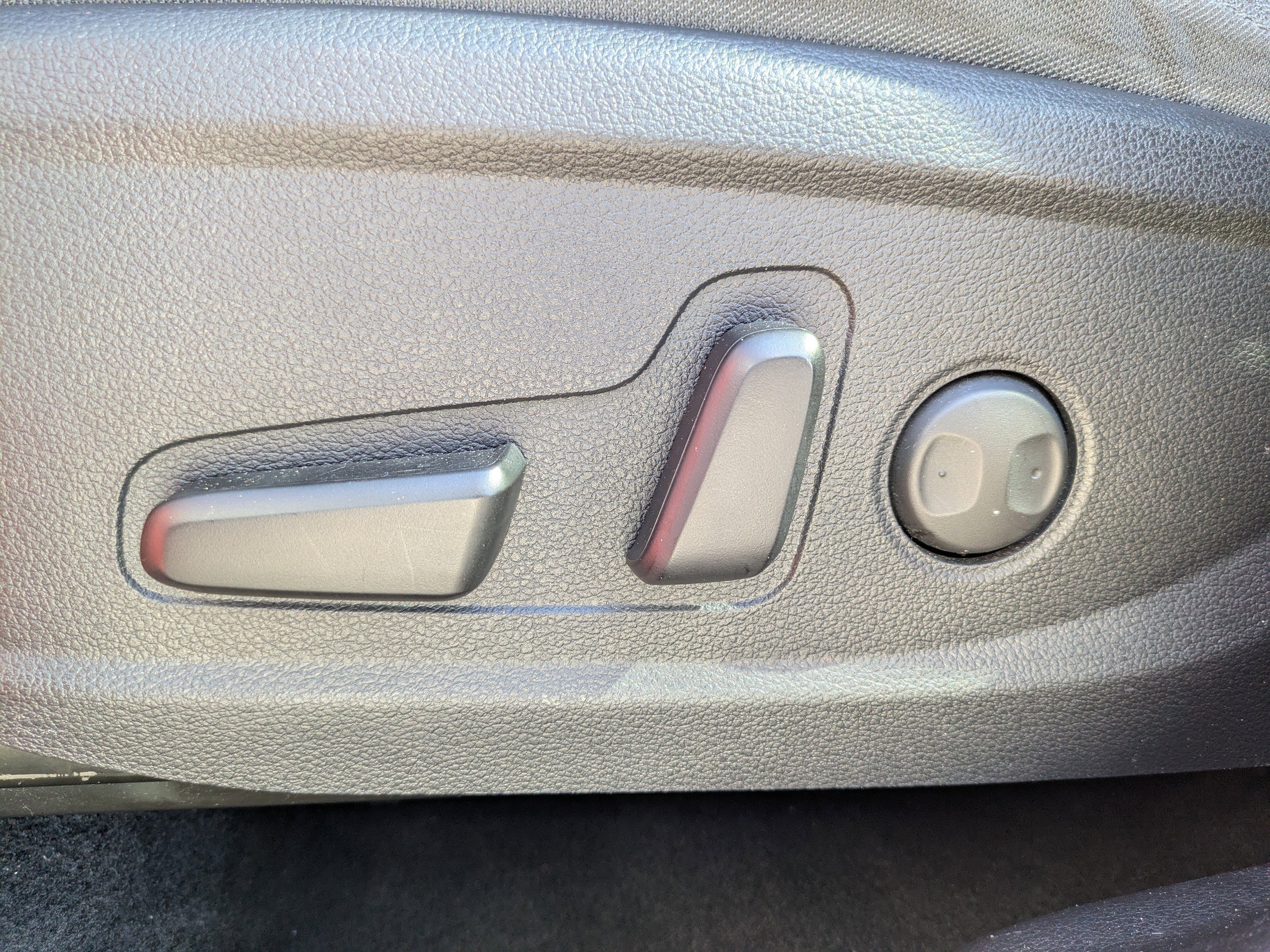 Used 2021 Hyundai Santa Fe SEL w/ Convenience Package image 21