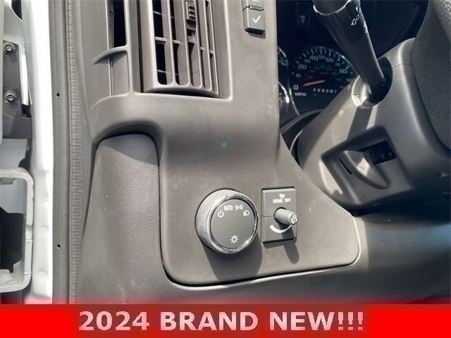 Used 2024 Chevrolet Express 2500 w/ Driver Convenience Package image 31