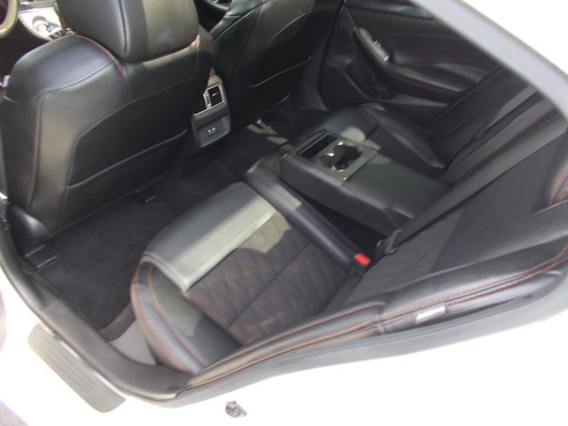 Used 2023 Nissan Maxima SR w/ Sport Mat Group FWD image 24