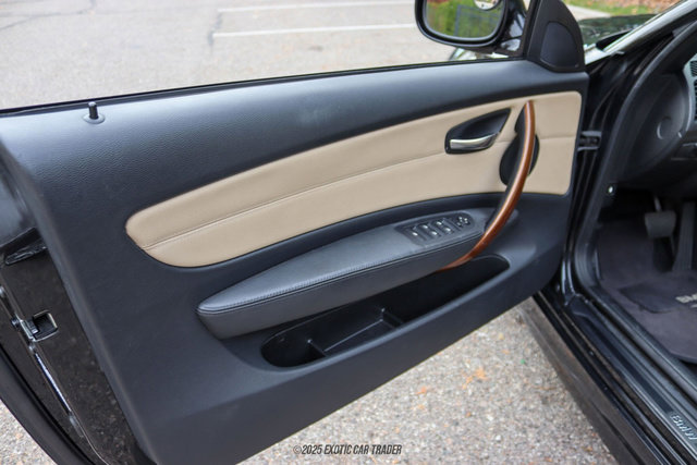 Used 2010 BMW 135i Convertible image 46