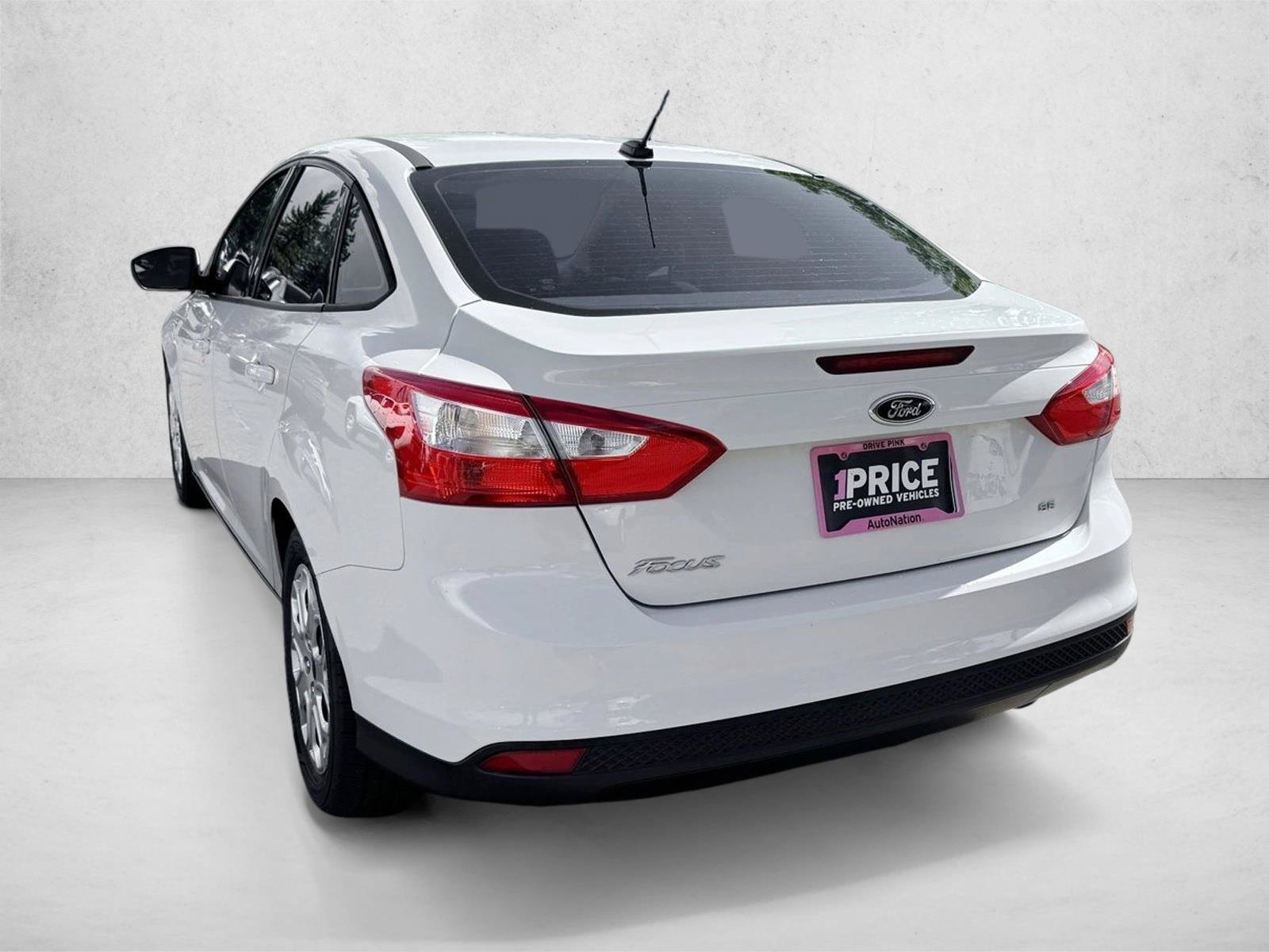 Used 2012 Ford Focus SE FWD image 5