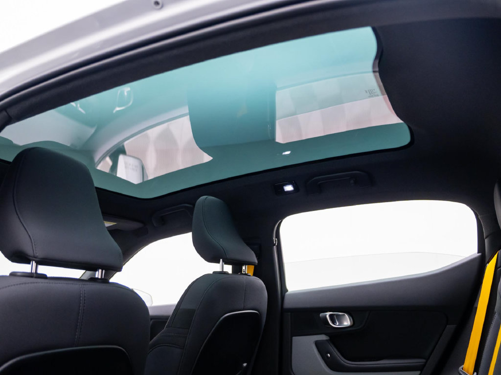 Used 2023 Polestar Polestar 2 w/ Pilot Pack AWD/4WD image 16