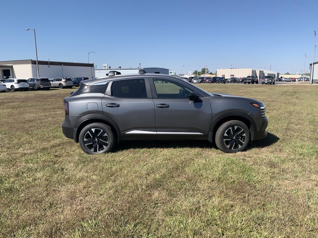 New 2026 Nissan Kicks SV w/ SV Premium Package image 4