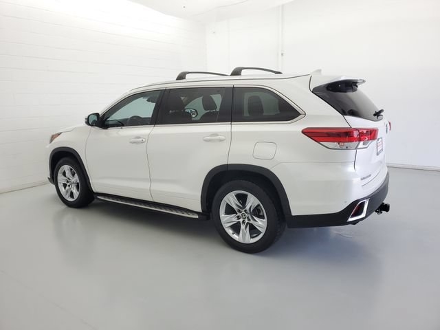 Used 2018 Toyota Highlander Limited FWD image 7