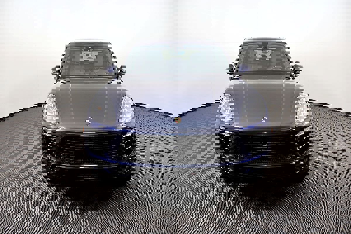 Used 2017 Porsche Macan S image 3