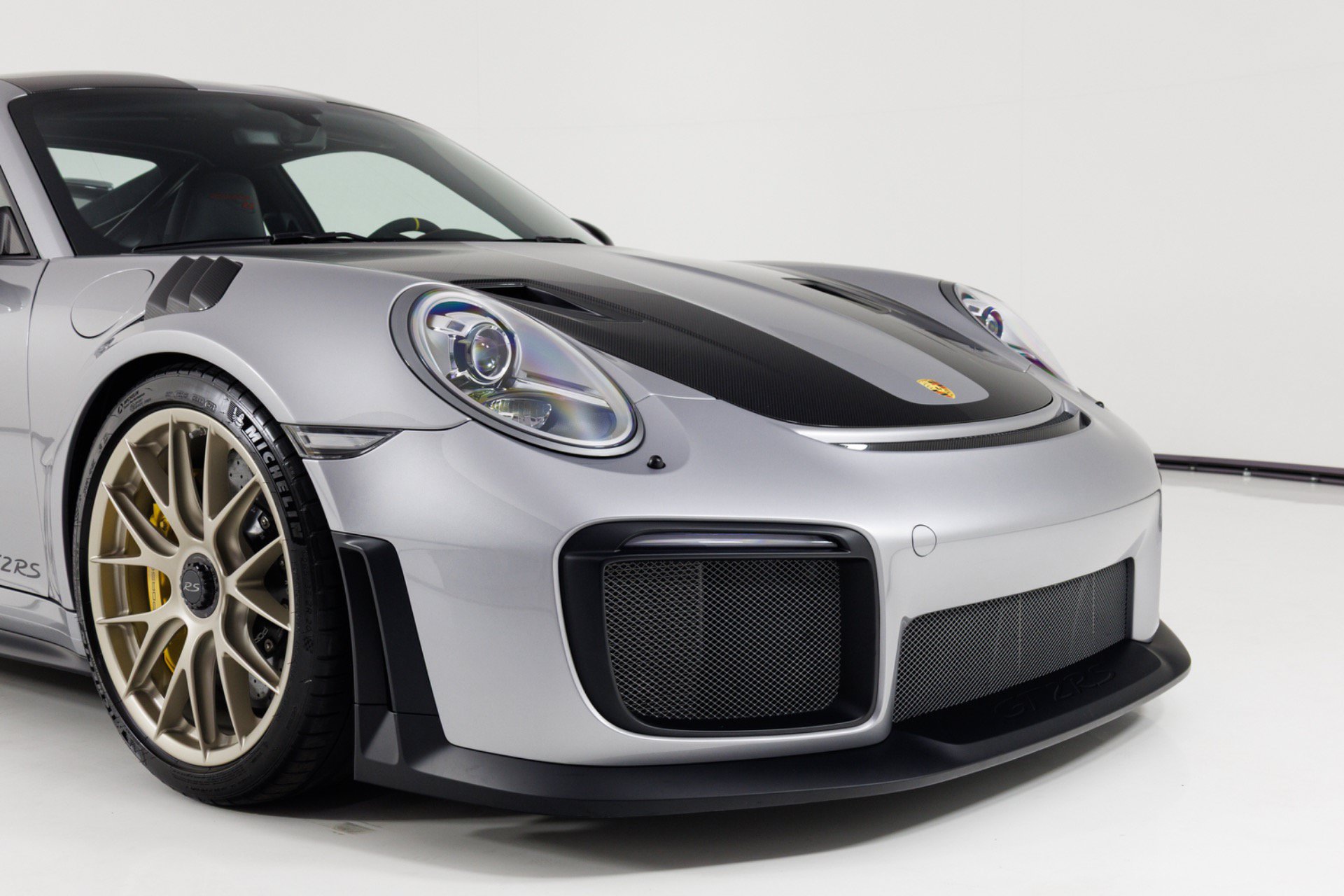 Used 2018 Porsche 911 GT2 RS RWD image 56