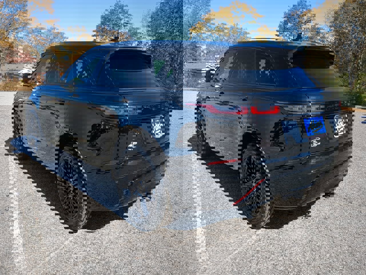 Used 2020 Land Rover Range Rover Velar R-Dynamic S image 5