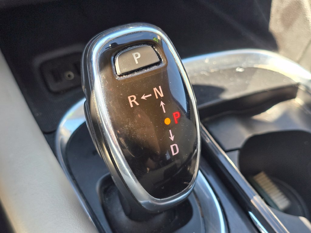 Used 2019 Buick Enclave Essence AWD/4WD image 27
