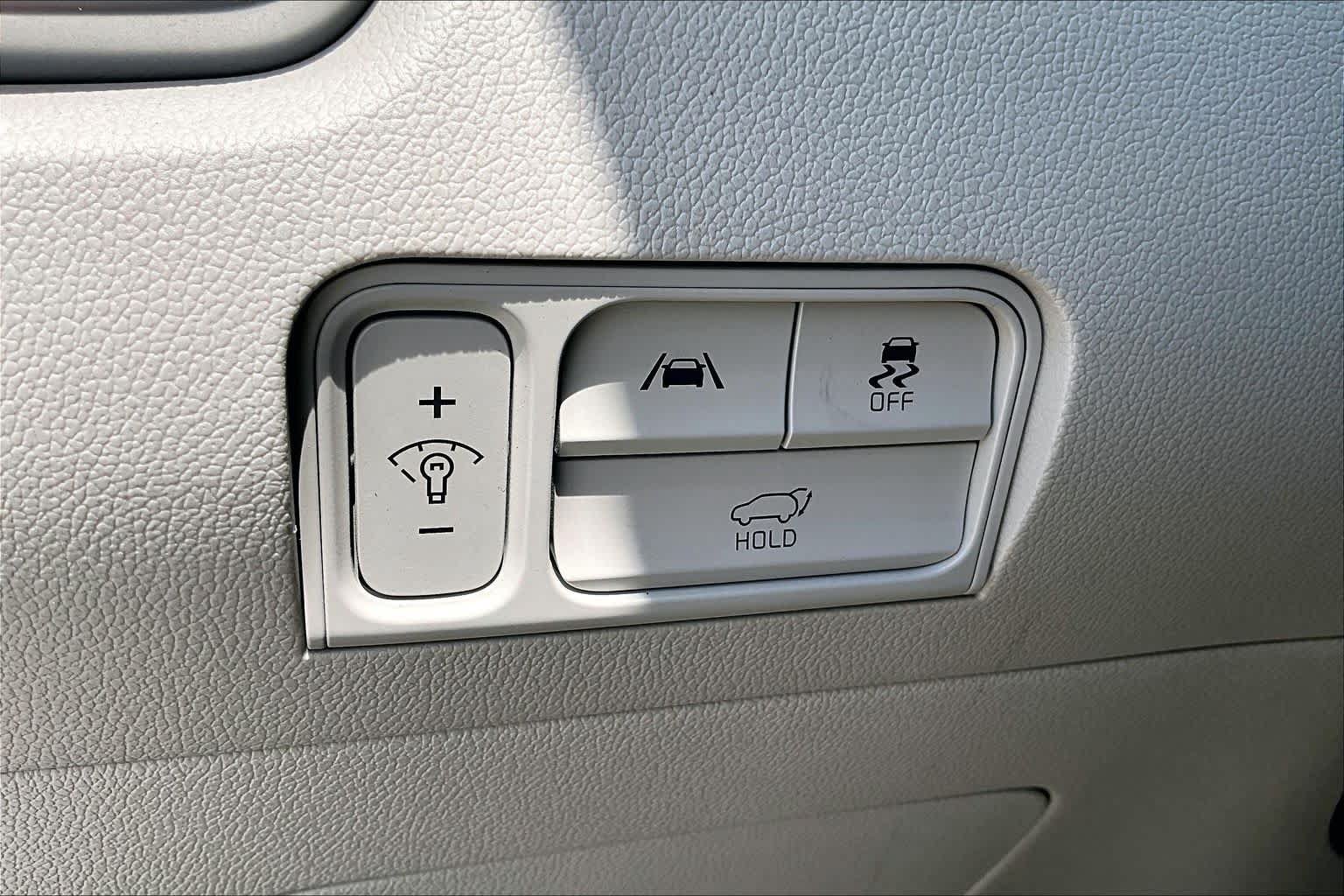 Certified 2023 Kia Sorento SX AWD/4WD image 32