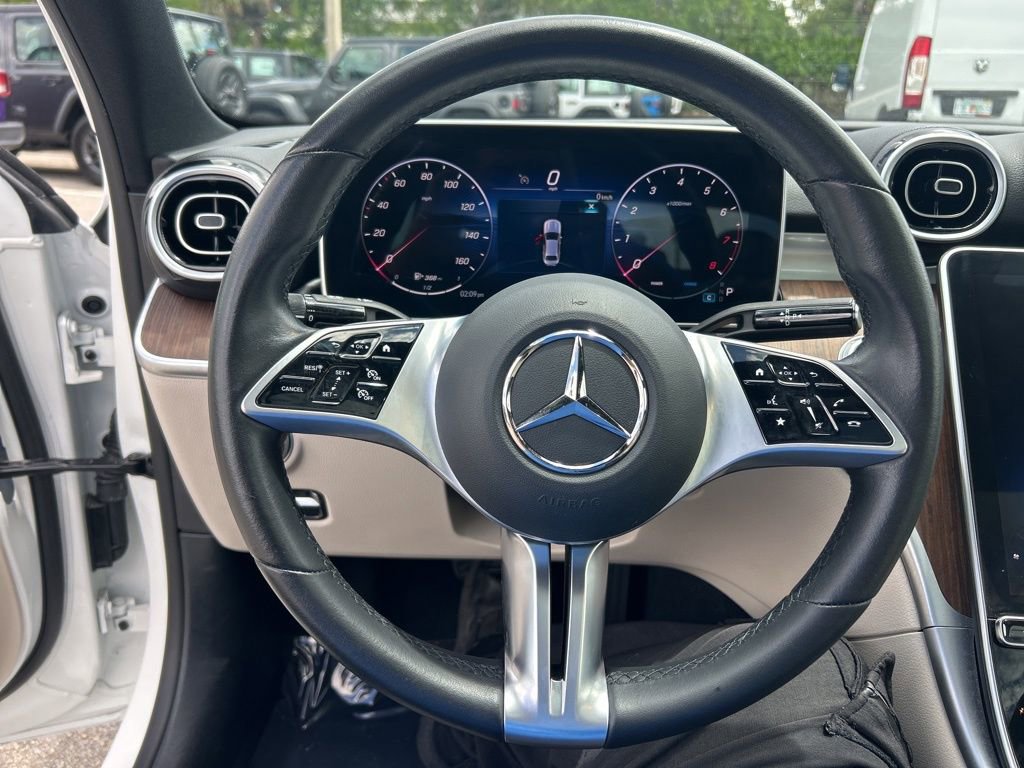 Used 2025 Mercedes-Benz C 300 Sedan image 17