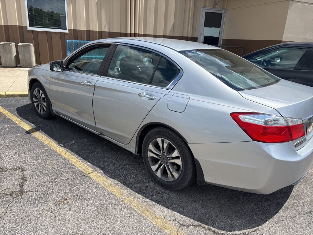 Used 2013 Honda Accord LX image 11