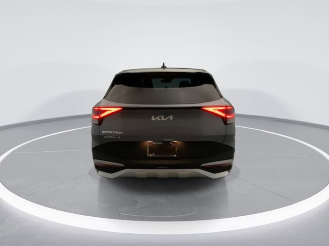 Used 2024 Kia Sportage EX FWD image 5