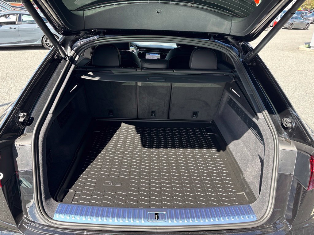 New 2027 Audi Q8 Premium Plus AWD/4WD image 34