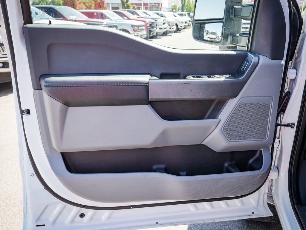 Used 2023 Ford F350 XLT w/ 360-Degree Camera Package AWD/4WD image 15