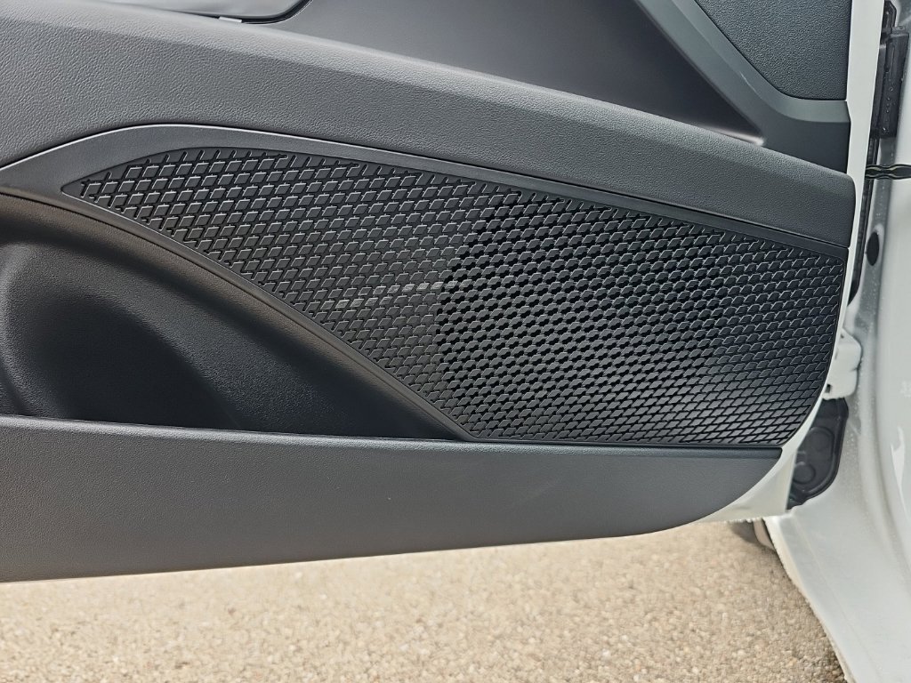 New 2026 Hyundai Elantra SE FWD image 13