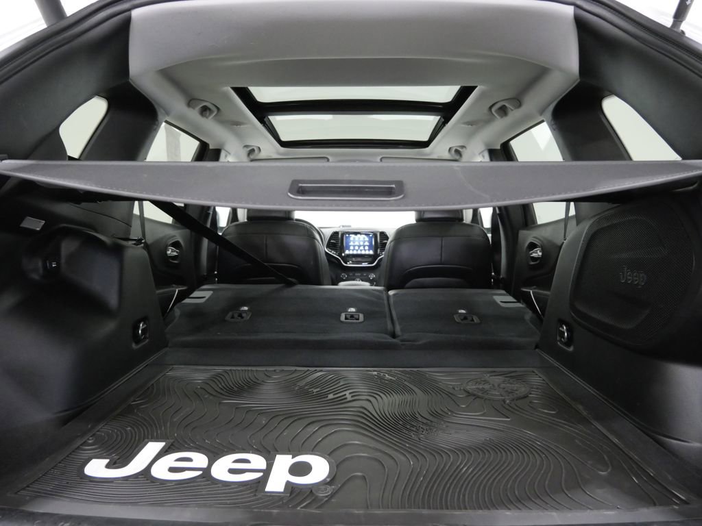 Used 2020 Jeep Cherokee Limited AWD/4WD image 28