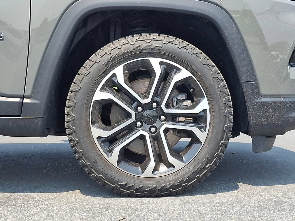 Certified 2023 Jeep Compass Limited AWD/4WD image 8