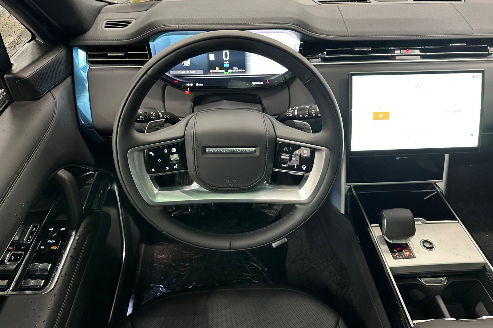 New 2026 Land Rover Range Rover SE image 25