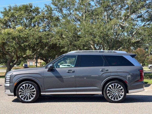 Used 2026 Hyundai Palisade Calligraphy FWD image 4
