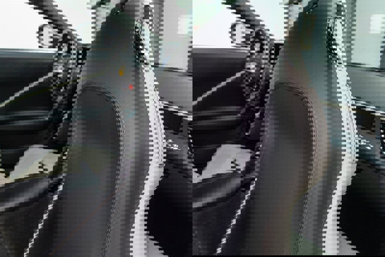 Used 2021 Ferrari Roma image 39